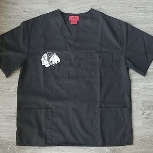 NWOT Black Blackhawks scrub top. Size M.